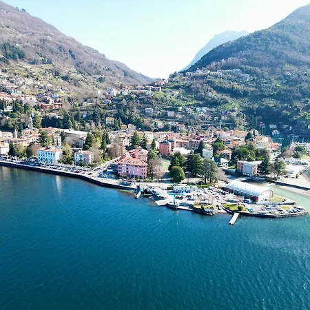 Promenade & Lakefront Apartamento *