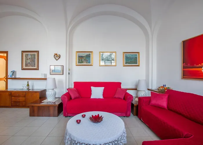 Promenade & Lakefront דירה בלאנו