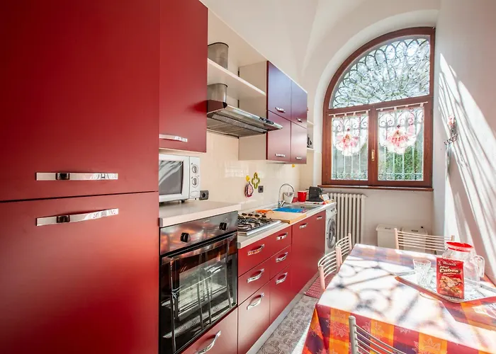 Promenade & Lakefront Apartment Bellano